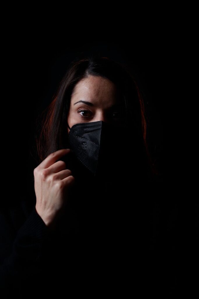 Mascarillas FFP2: el estándar de oro entre lujo y protección frente a Hantavirus (cepa Andes) y variantes COVID-19 en 2026