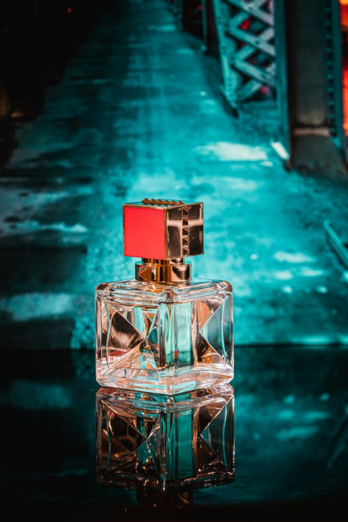 Reseña detallada: Perfumes Creed y por qué considerar las versiones en atomizador de cristal de 10ml
